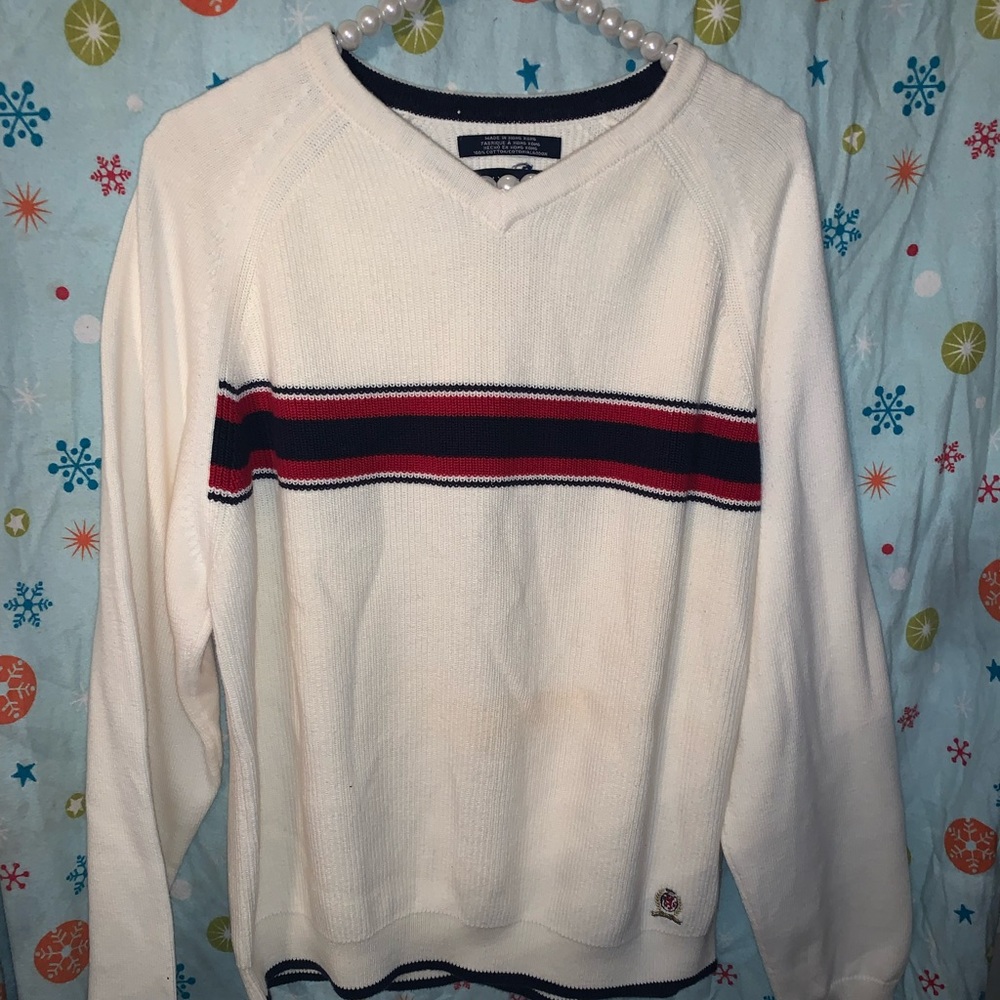 Tommy Hilfiger sweater size Large